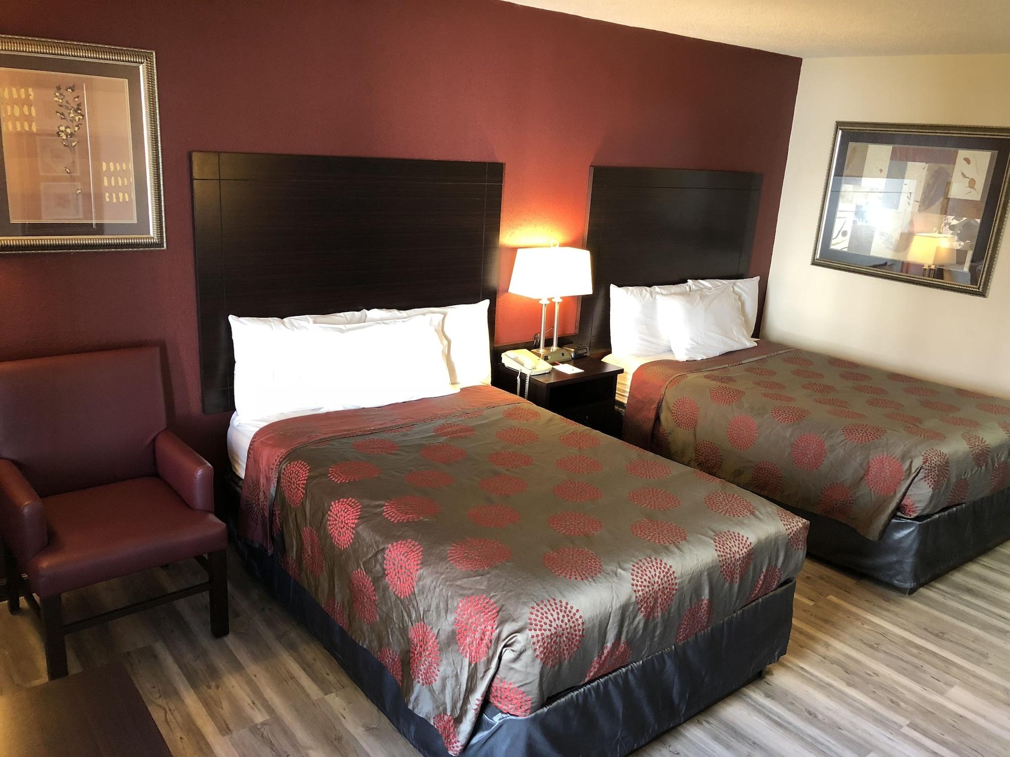 Ramada By Wyndham Harrisonburg Motel Bagian luar foto